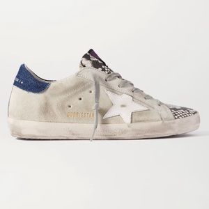 GOLDEN GOOSE Superstar Python-Print
Suede Sneakers